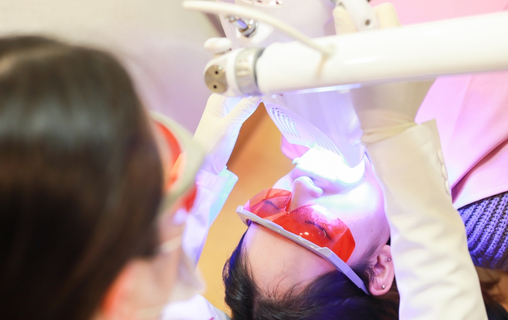 短期間で白い歯にしたい方へ